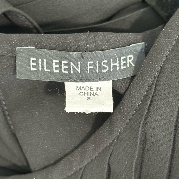 Eileen Fisher Black Pleated Shift Dress | S - Picture 4 of 4